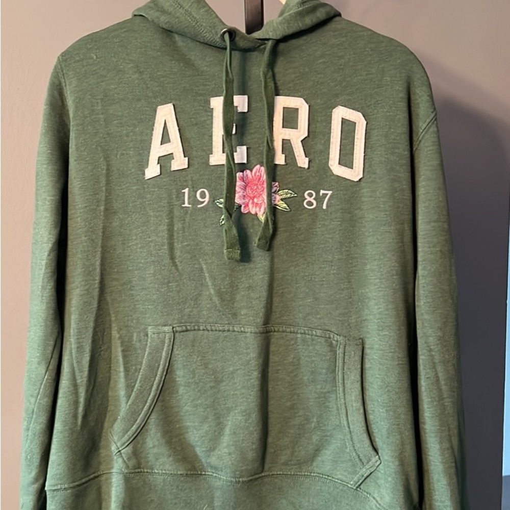 Aeropostale Green Hoodie Sweatshirt Size Medium
